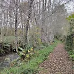 Casa Carmina: Casa Pequenos Grupos En El Corazon De Galicia *