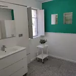 Casa Carmina: Casa Pequenos Grupos En El Corazon De Galicia Дом отдыха O Irixo