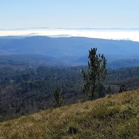 Casa Carmina: Casa Pequenos Grupos En El Corazon De Galicia O Irixo