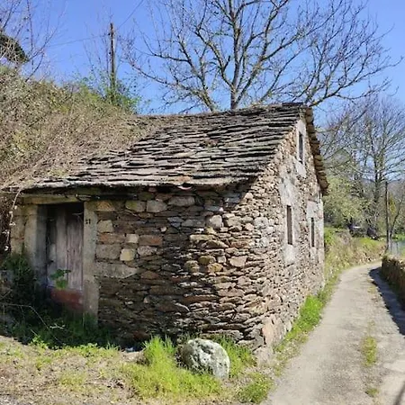 Casa Carmina: Casa Pequenos Grupos En El Corazon De Galicia Vakantiehuis