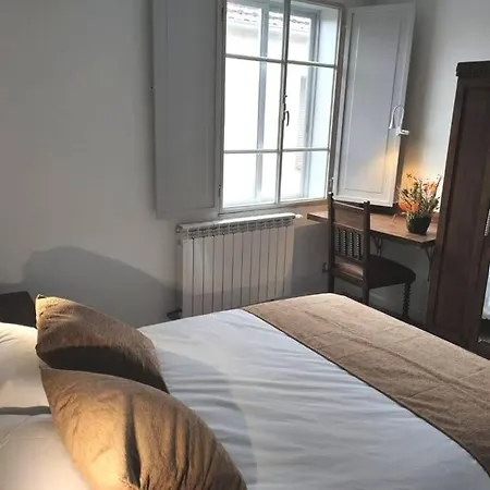 Casa Carmina: Casa Pequenos Grupos En El Corazon De Galicia *