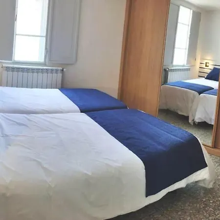 펜션 Casa Carmina: Casa Pequenos Grupos En El Corazon De Galicia