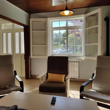 Casa Carmina: Casa Pequenos Grupos En El Corazon De Galicia Vakantiehuis