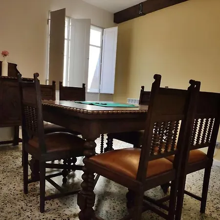 Casa Carmina: Casa Pequenos Grupos En El Corazon De Galicia * O Irixo